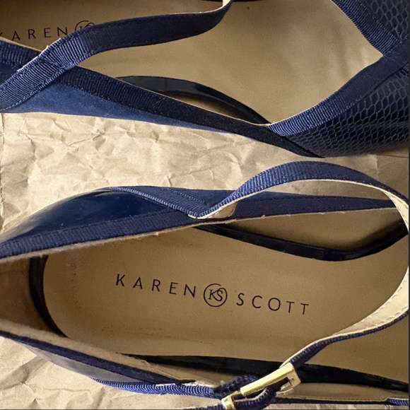 Karen Scott blue open toe strap heels size 8.5 - Picture 5 of 8